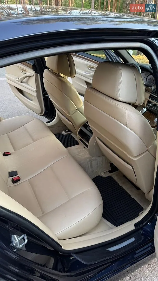 2011 BMW 5er - мініатюра 21