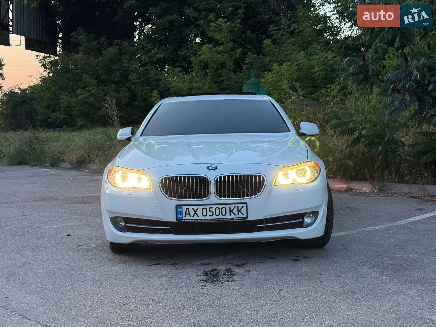 2012 BMW 5er - мініатюра 2