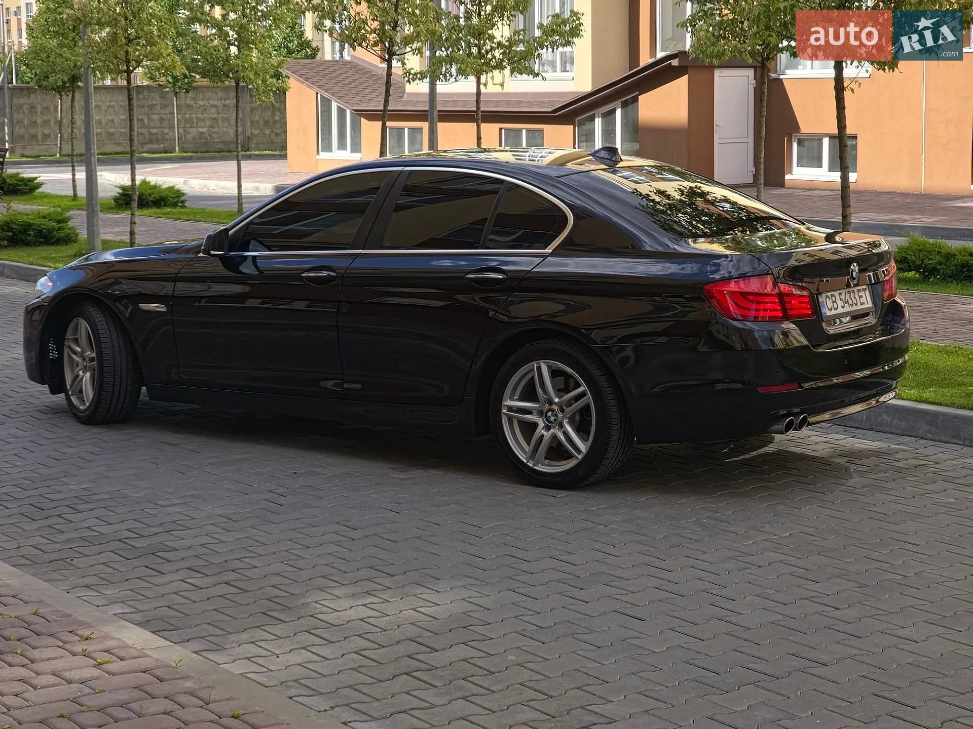 2010 BMW 5er - мініатюра 26