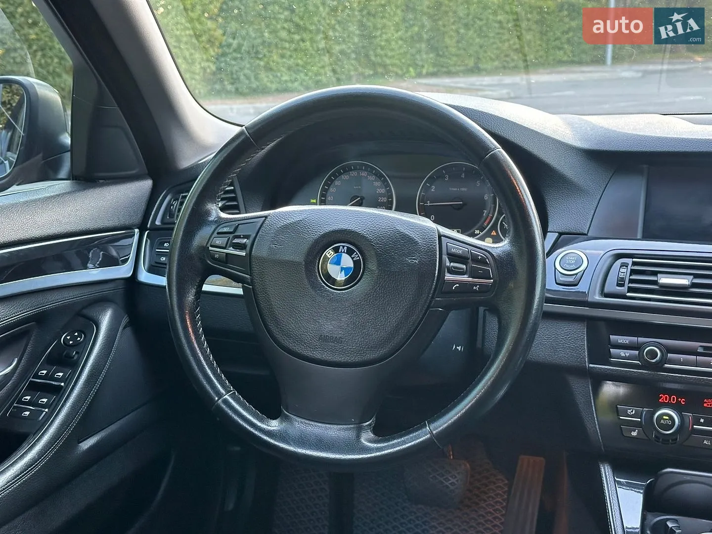 2011 BMW 5er - мініатюра 26