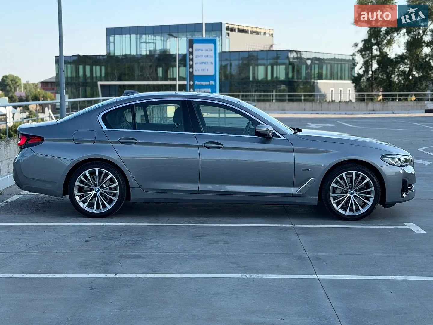 2023 BMW 5er - мініатюра 10