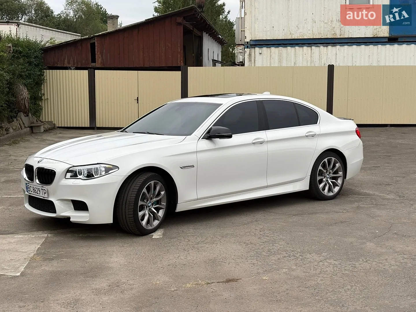 2014 BMW 5er - мініатюра 14
