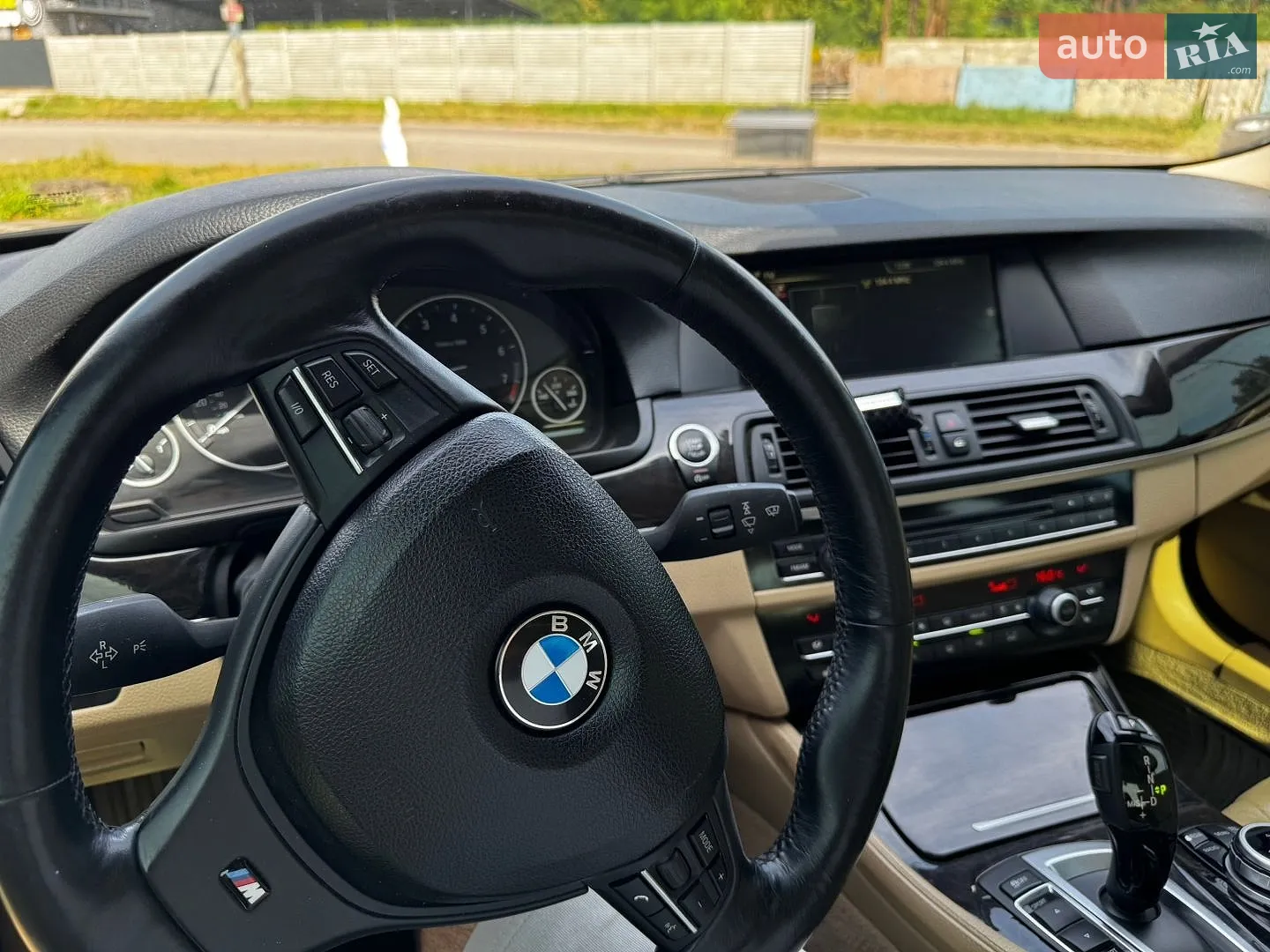 2012 BMW 5er - мініатюра 16