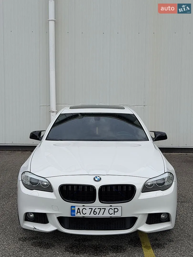 2011 BMW 5er - мініатюра 2
