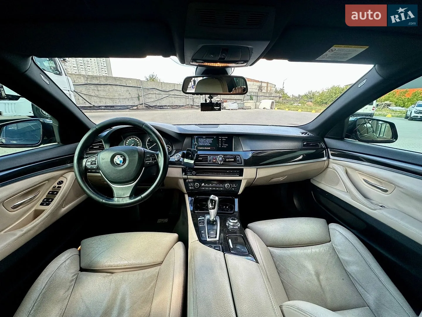 2012 BMW 5er - мініатюра 11