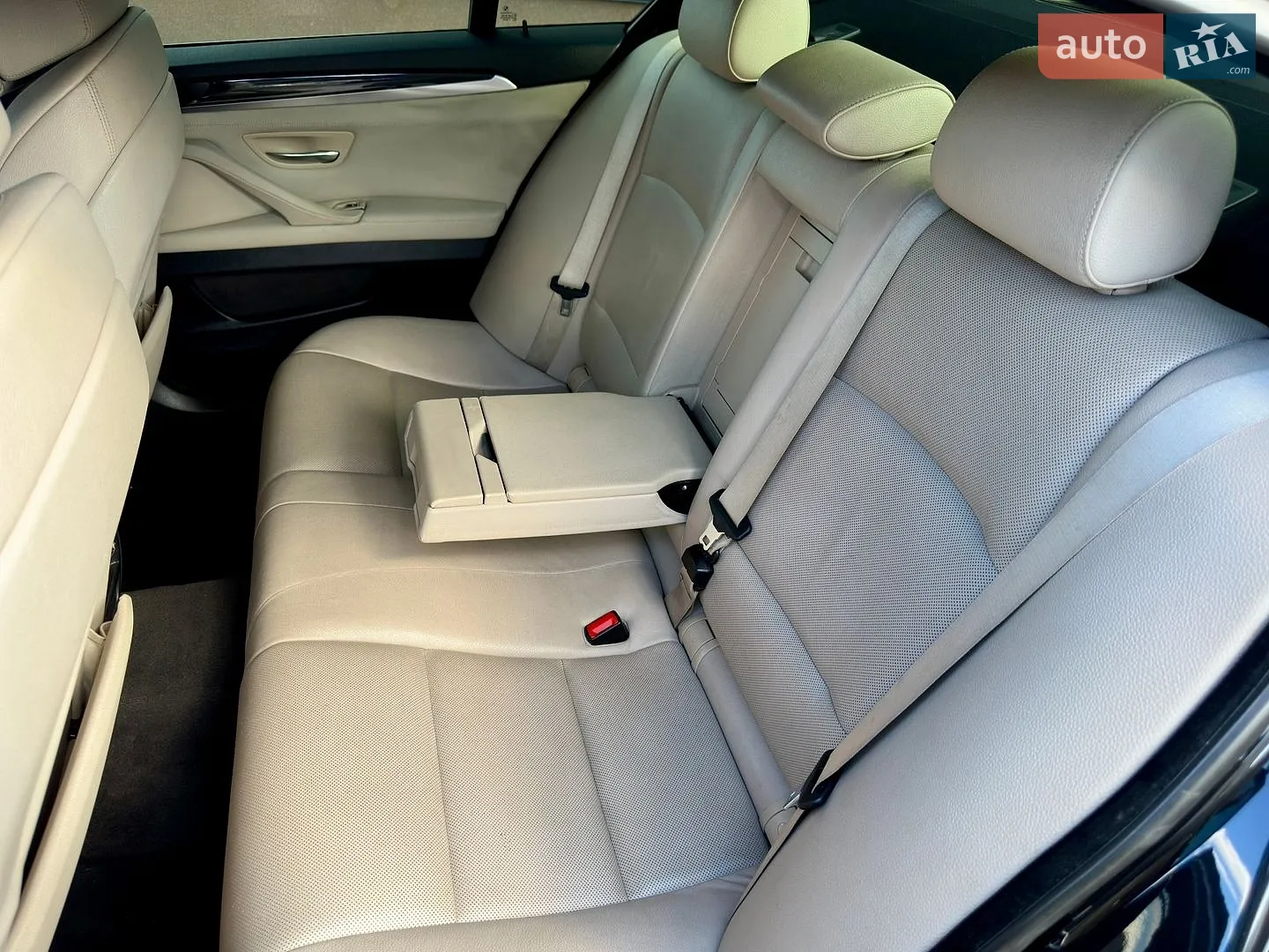 2012 BMW 5er - мініатюра 16