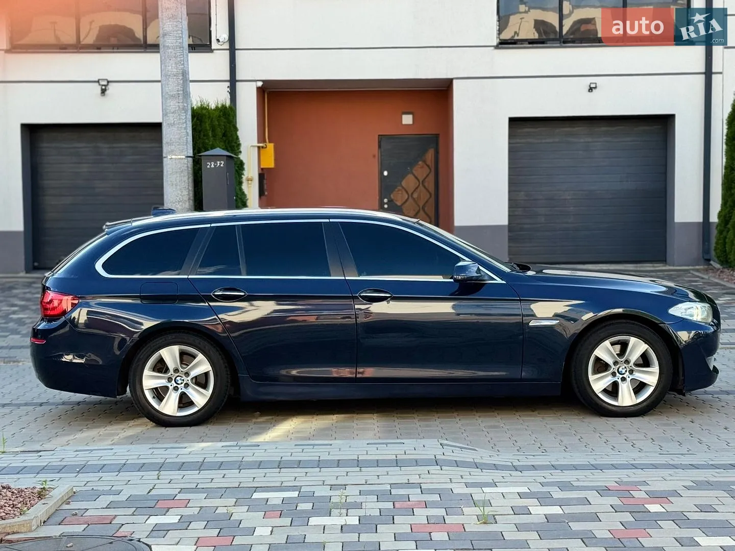 2012 BMW 5er - мініатюра 6