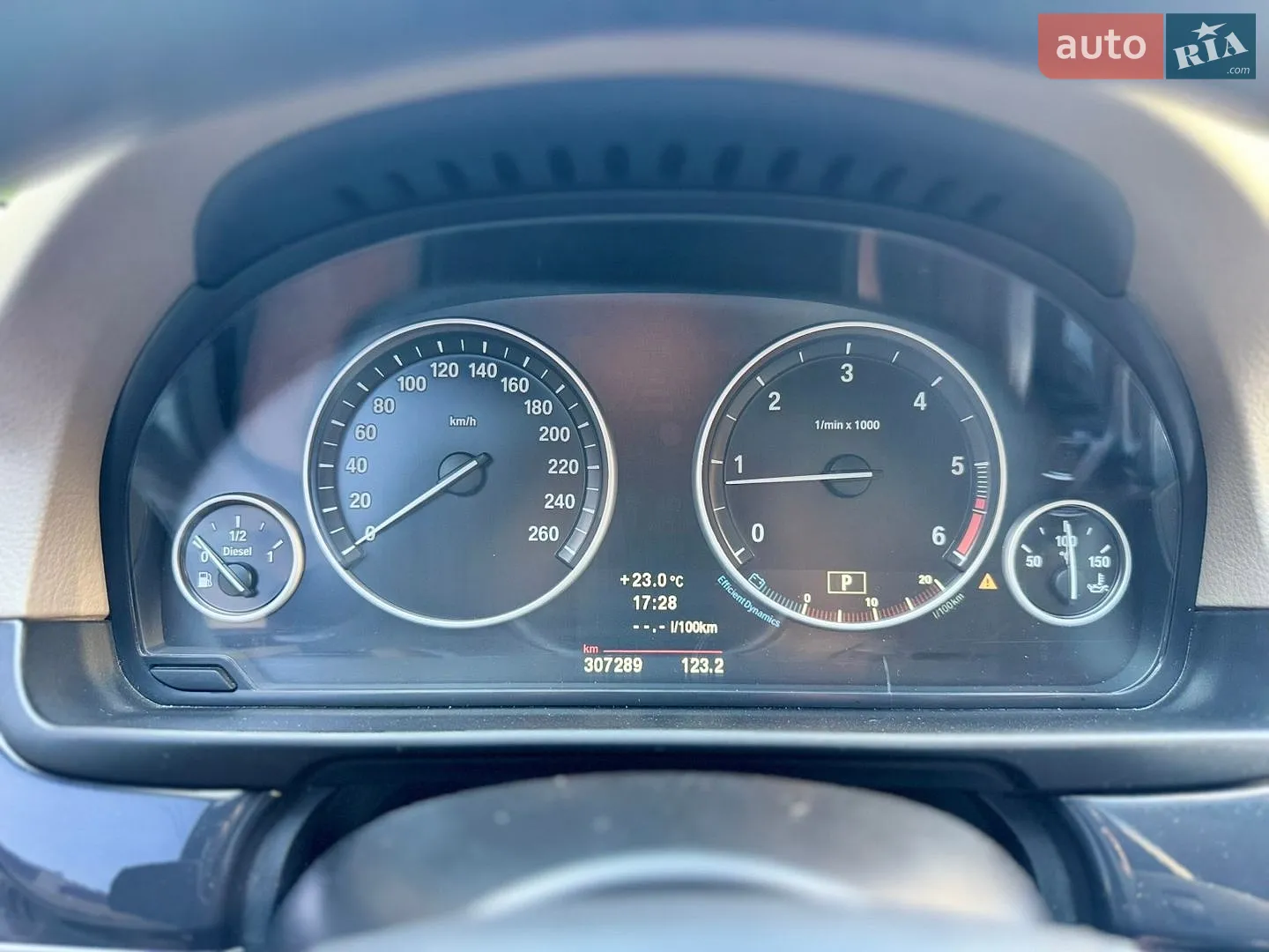 2012 BMW 5er - мініатюра 16