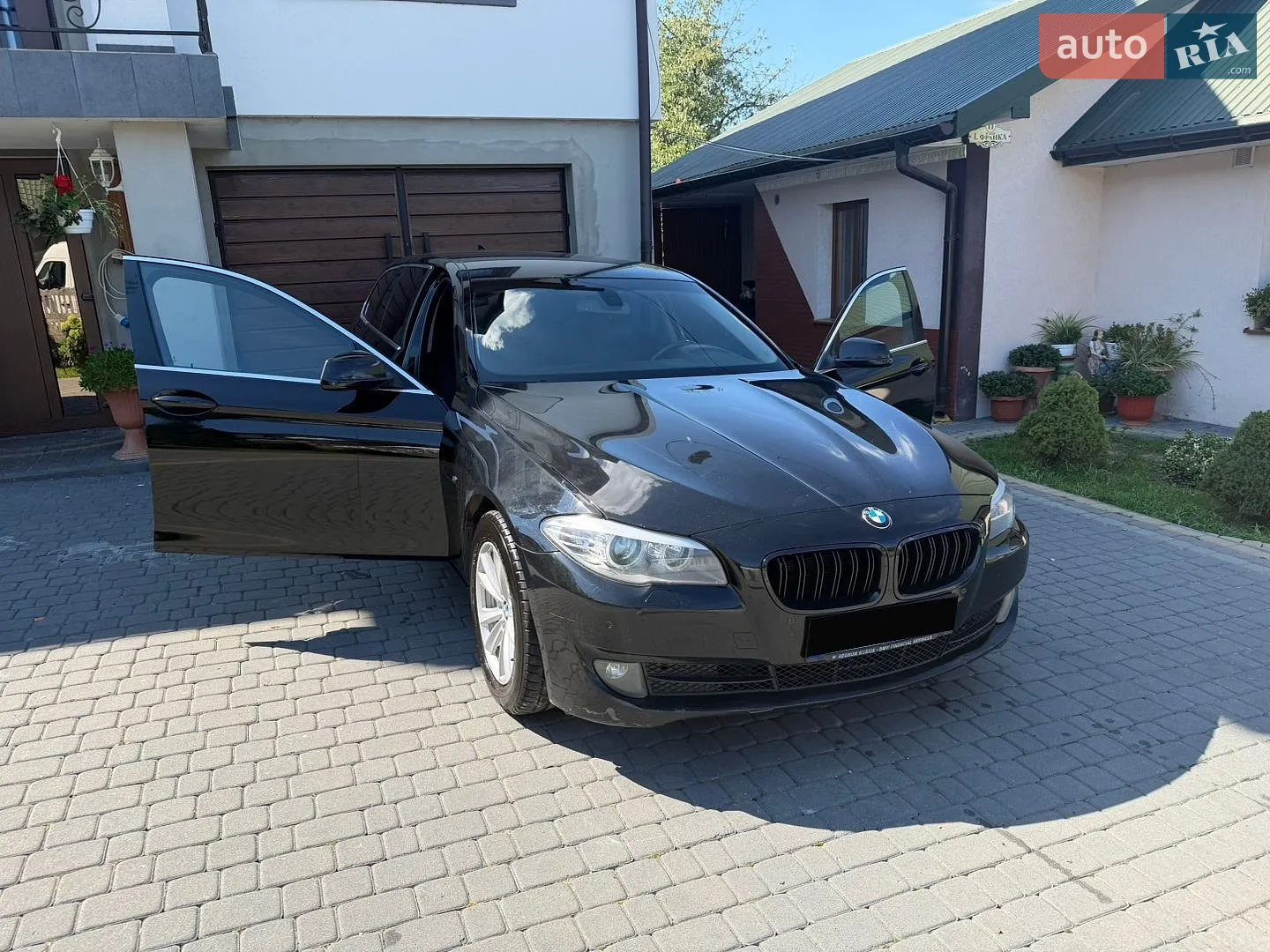 2010 BMW 5er - мініатюра 13