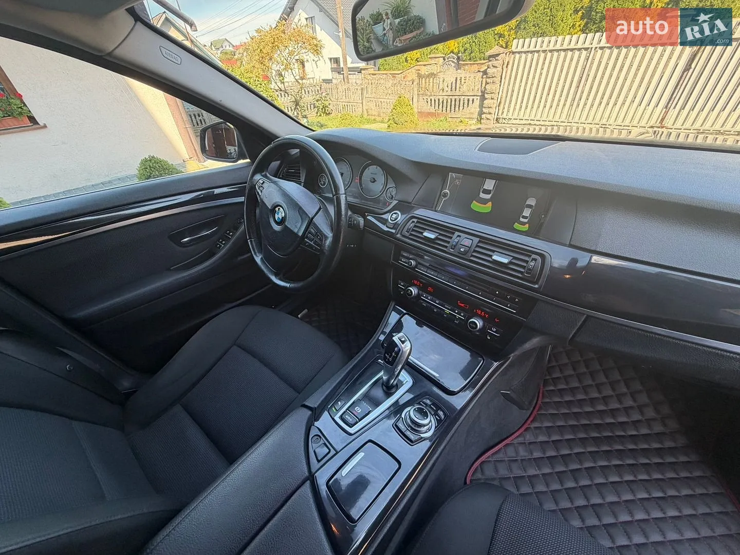2010 BMW 5er - мініатюра 27