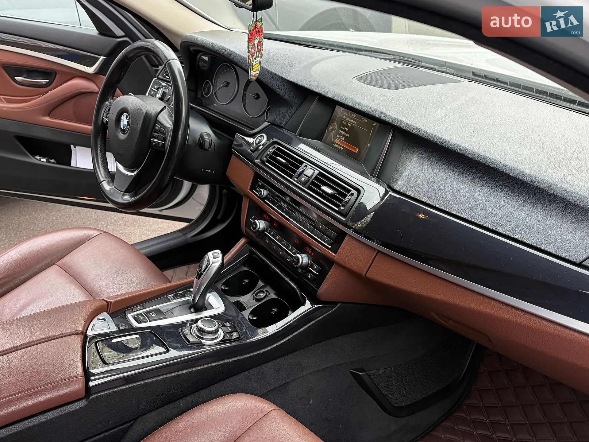 2016 BMW 5er - мініатюра 14