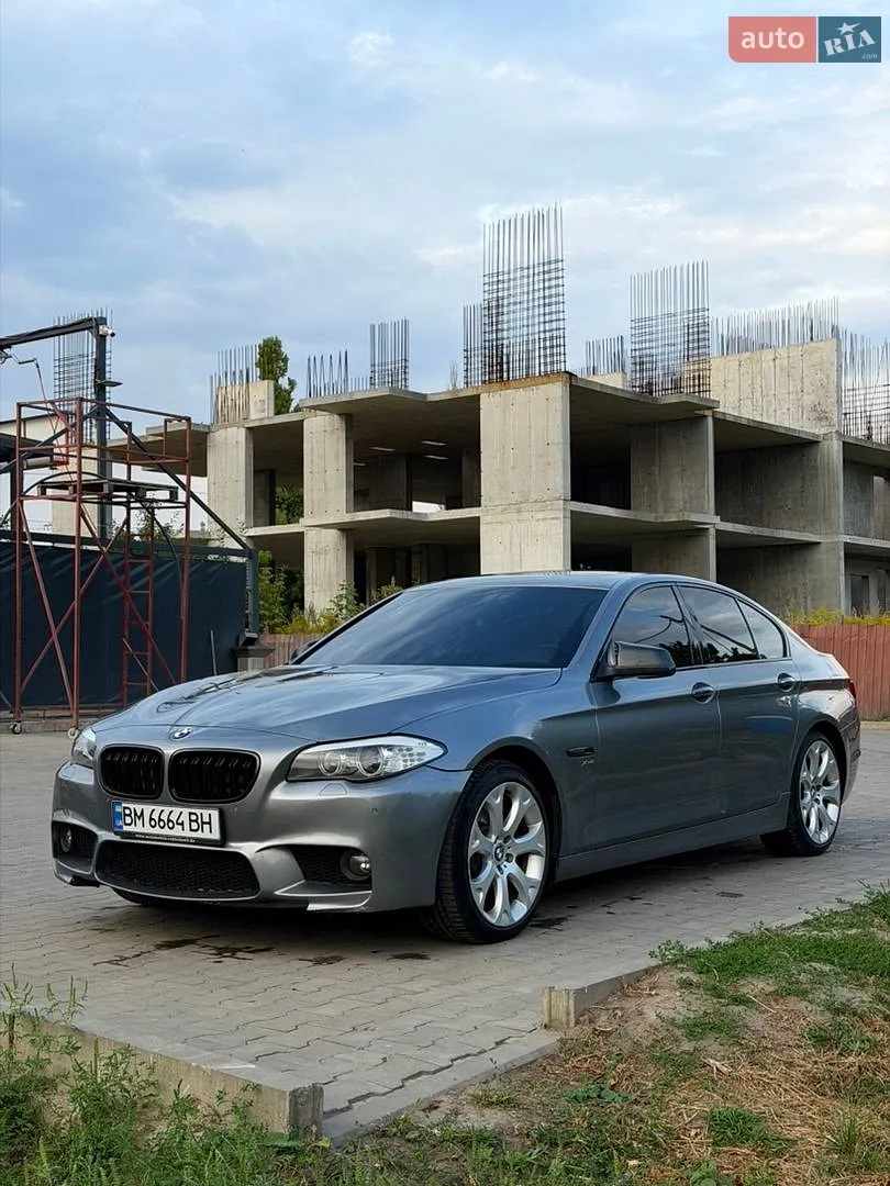2011 BMW 5er - мініатюра 2