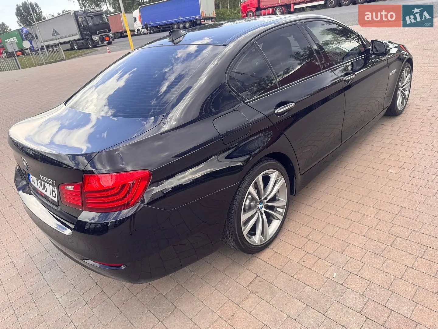 2016 BMW 5er - мініатюра 9