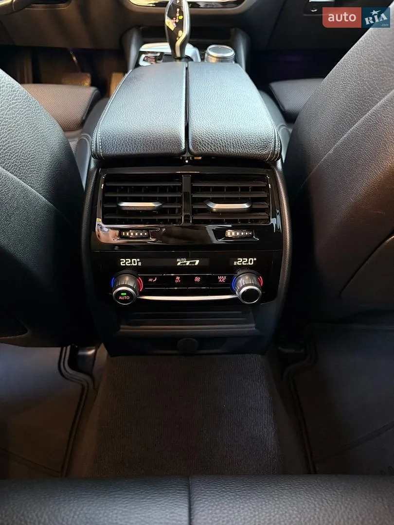 2017 BMW 5er - мініатюра 27