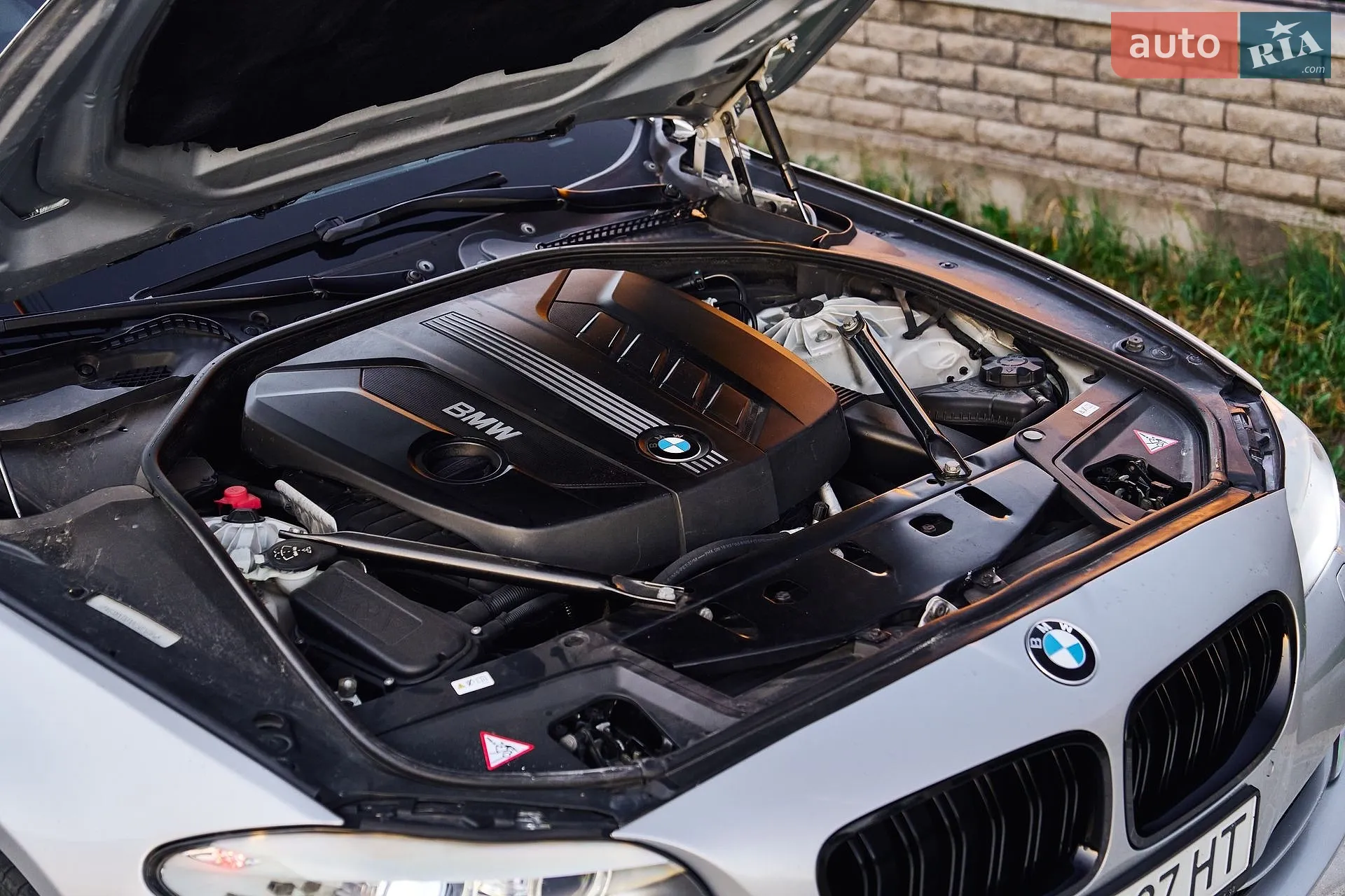 2010 BMW 5er - мініатюра 9