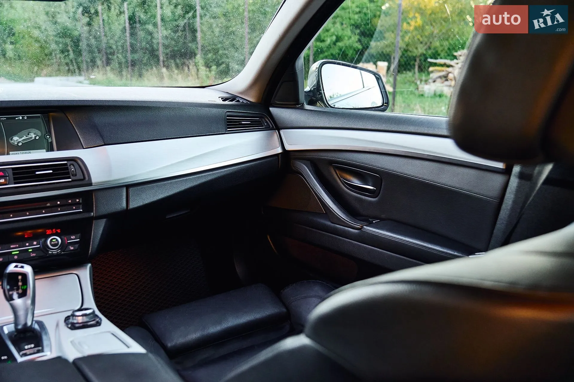 2010 BMW 5er - мініатюра 20