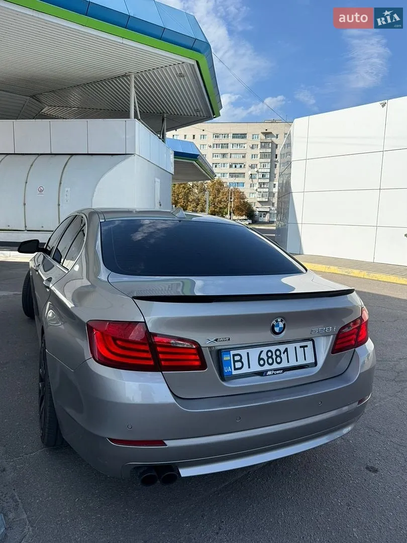 2013 BMW 5er - мініатюра 8