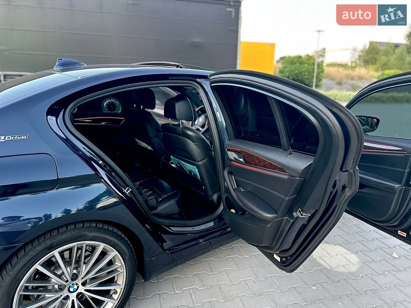 2017 BMW 5er - мініатюра 37