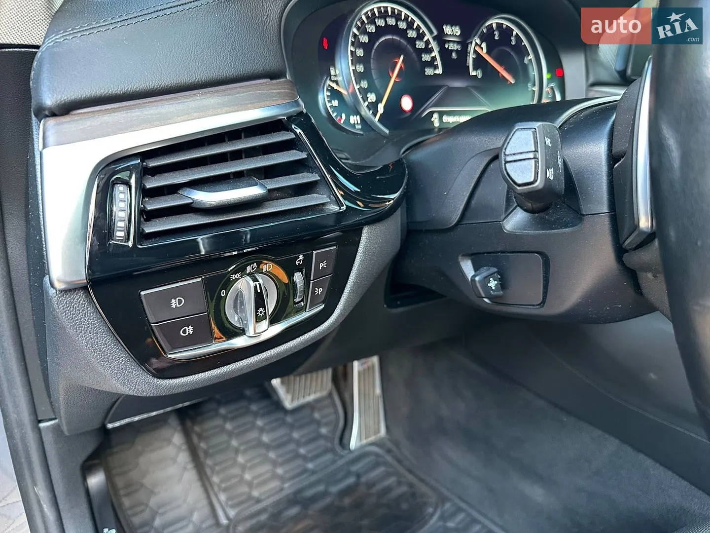 2018 BMW 5er - мініатюра 10