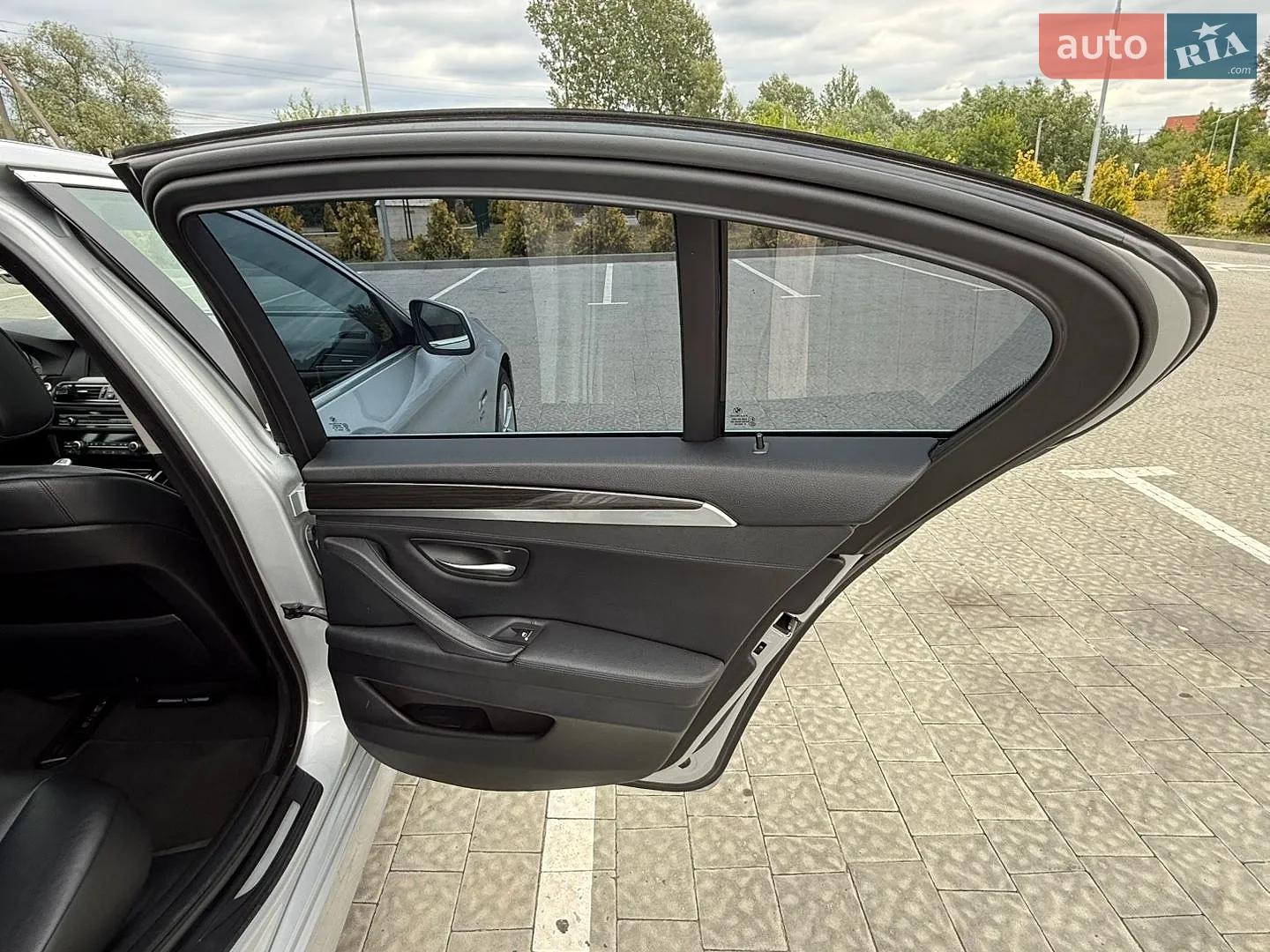 2011 BMW 5er - мініатюра 26