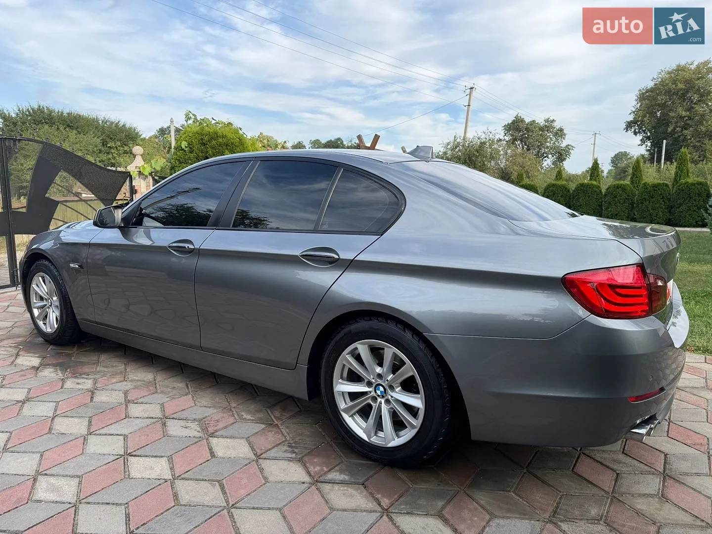 2011 BMW 5er - мініатюра 10
