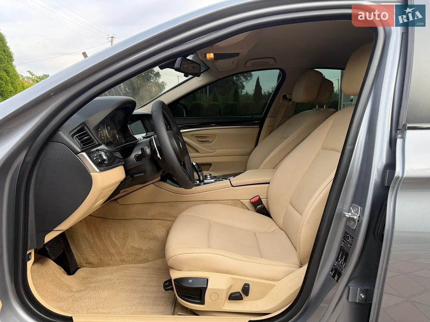 2011 BMW 5er - мініатюра 37