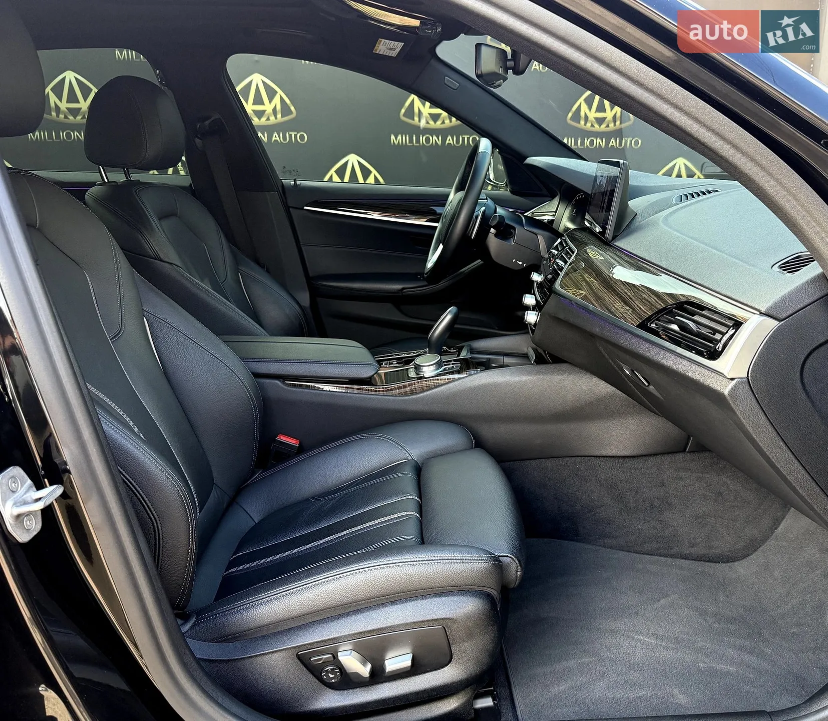 2020 BMW 5er - мініатюра 14