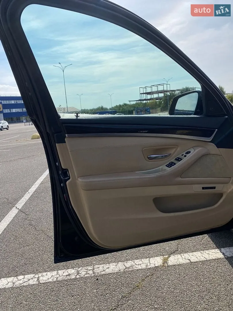 2010 BMW 5er - мініатюра 13