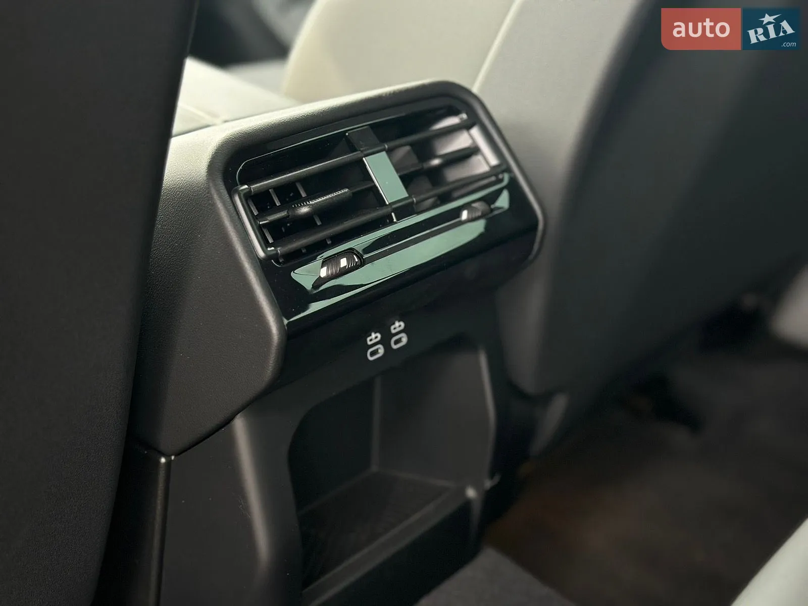 2025 BMW 5er - мініатюра 23