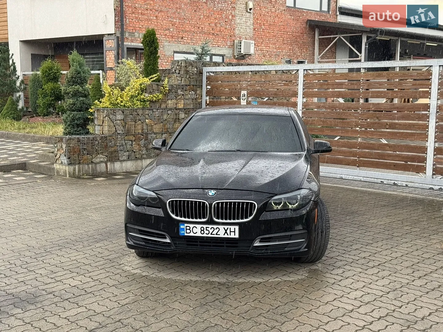 2010 BMW 5er - мініатюра 14