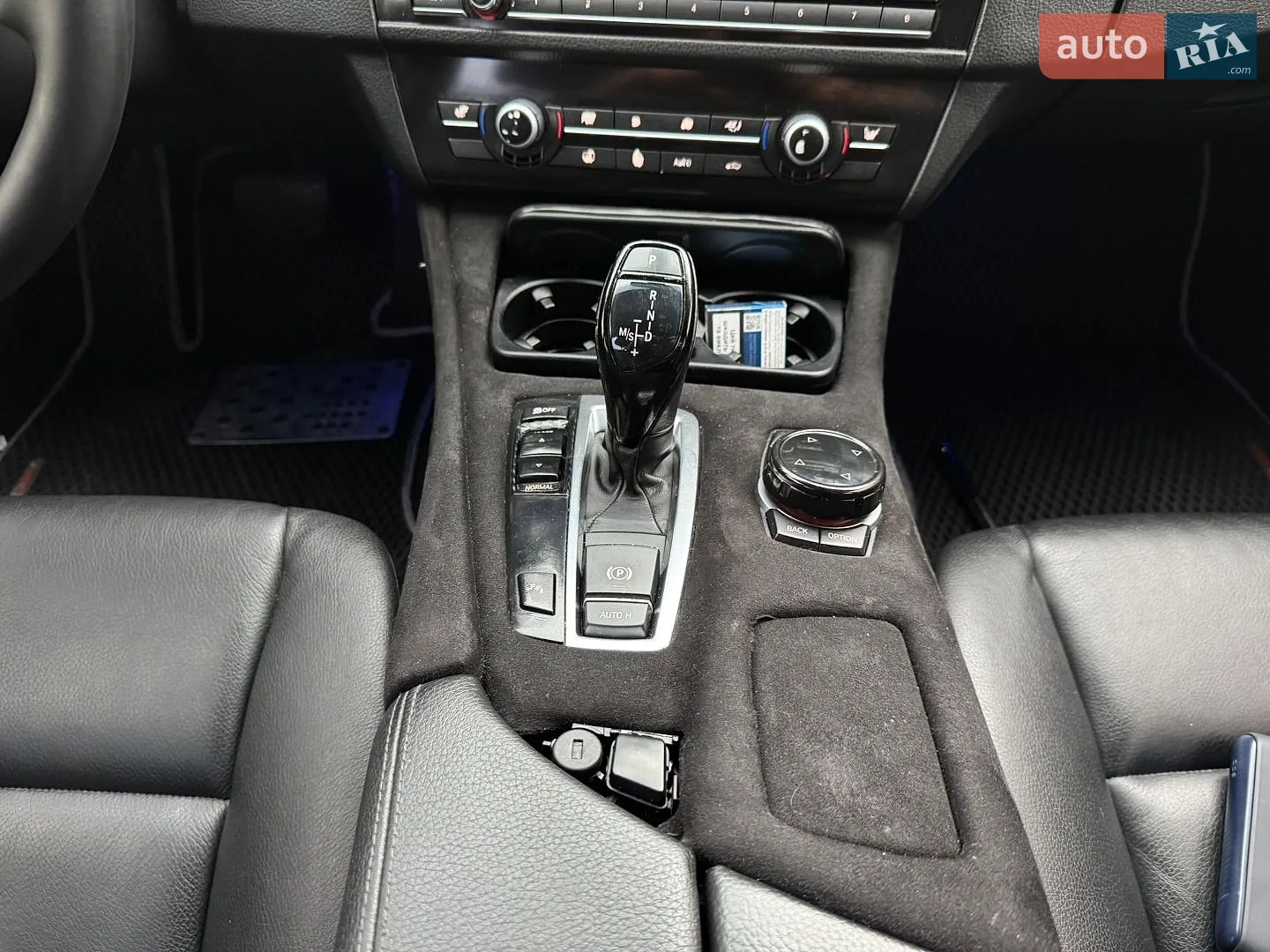 2010 BMW 5er - мініатюра 20