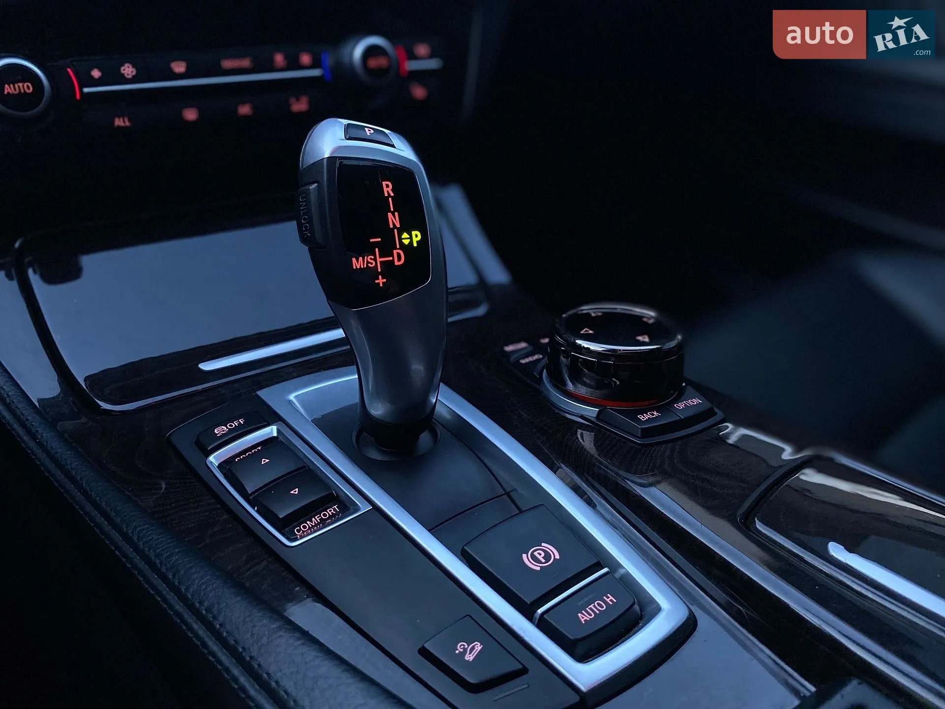 2013 BMW 5er - мініатюра 28