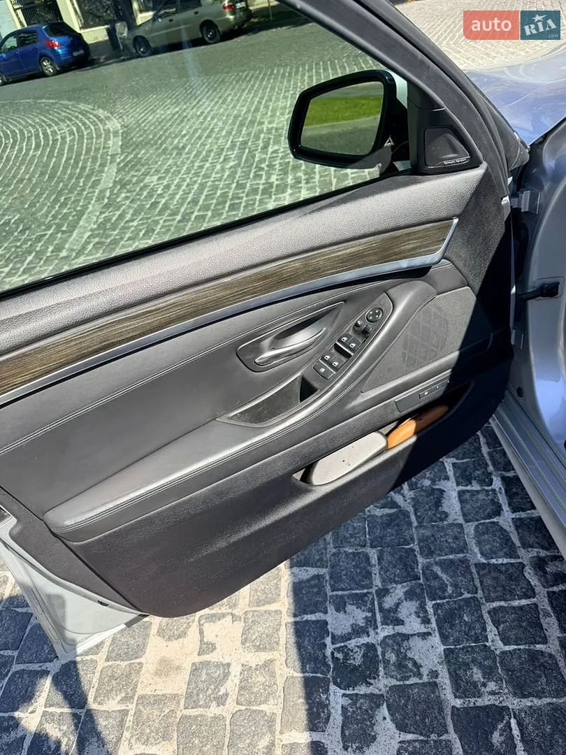 2016 BMW 5er - мініатюра 22