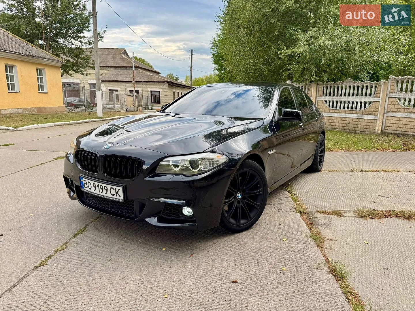 2010 BMW 5er - мініатюра 2