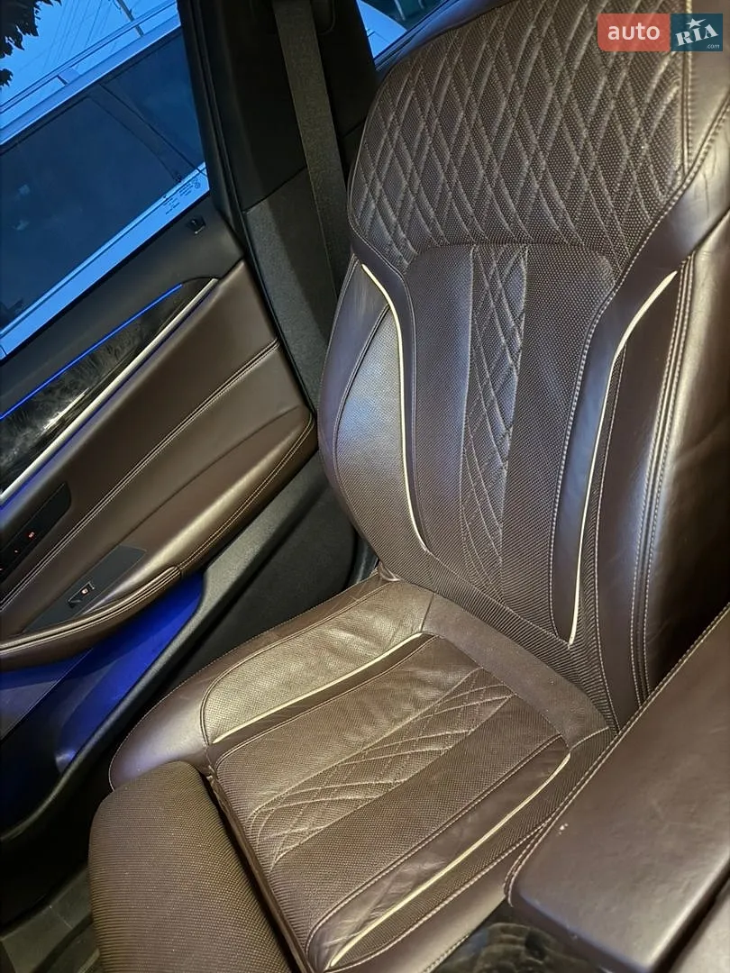 2017 BMW 5er - мініатюра 15