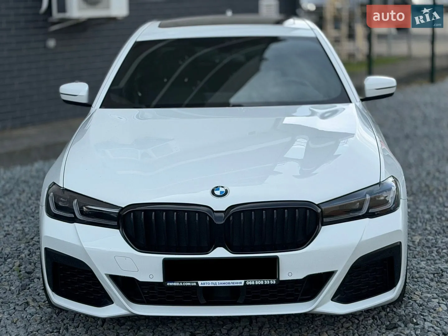 2017 BMW 5er - мініатюра 2