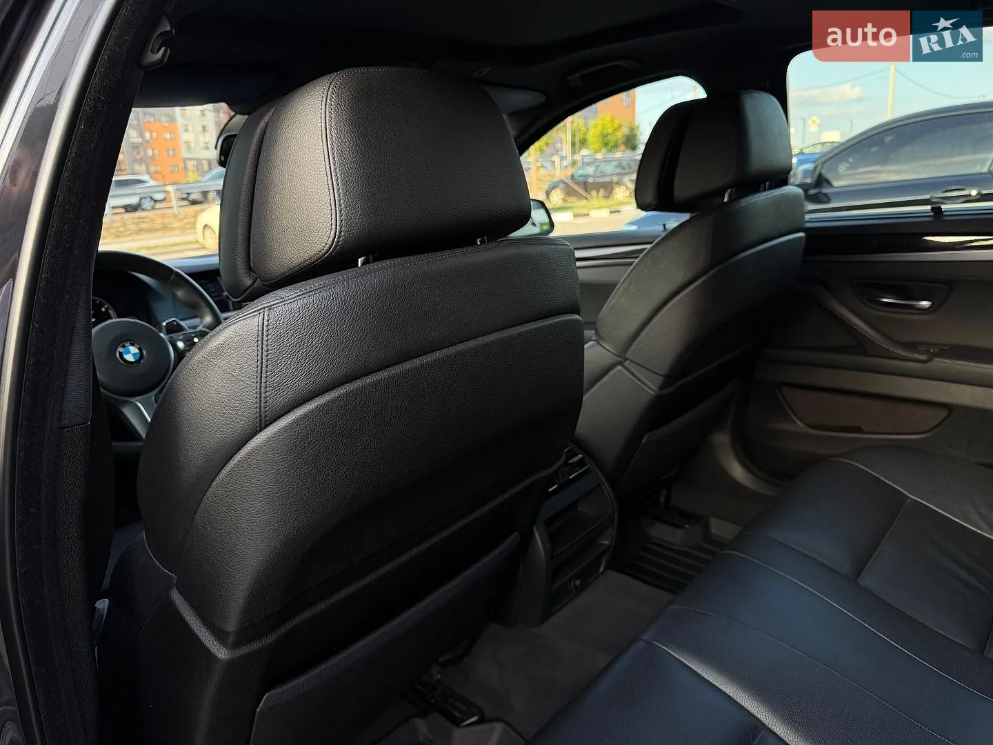 2011 BMW 5er - мініатюра 16
