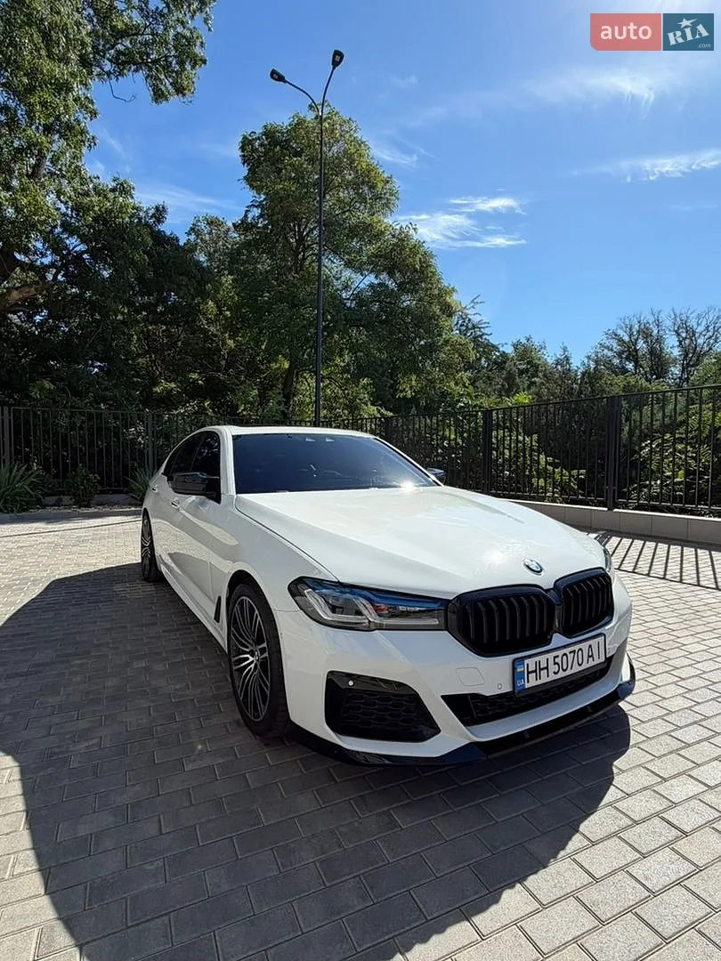 2017 BMW 5er - мініатюра 2