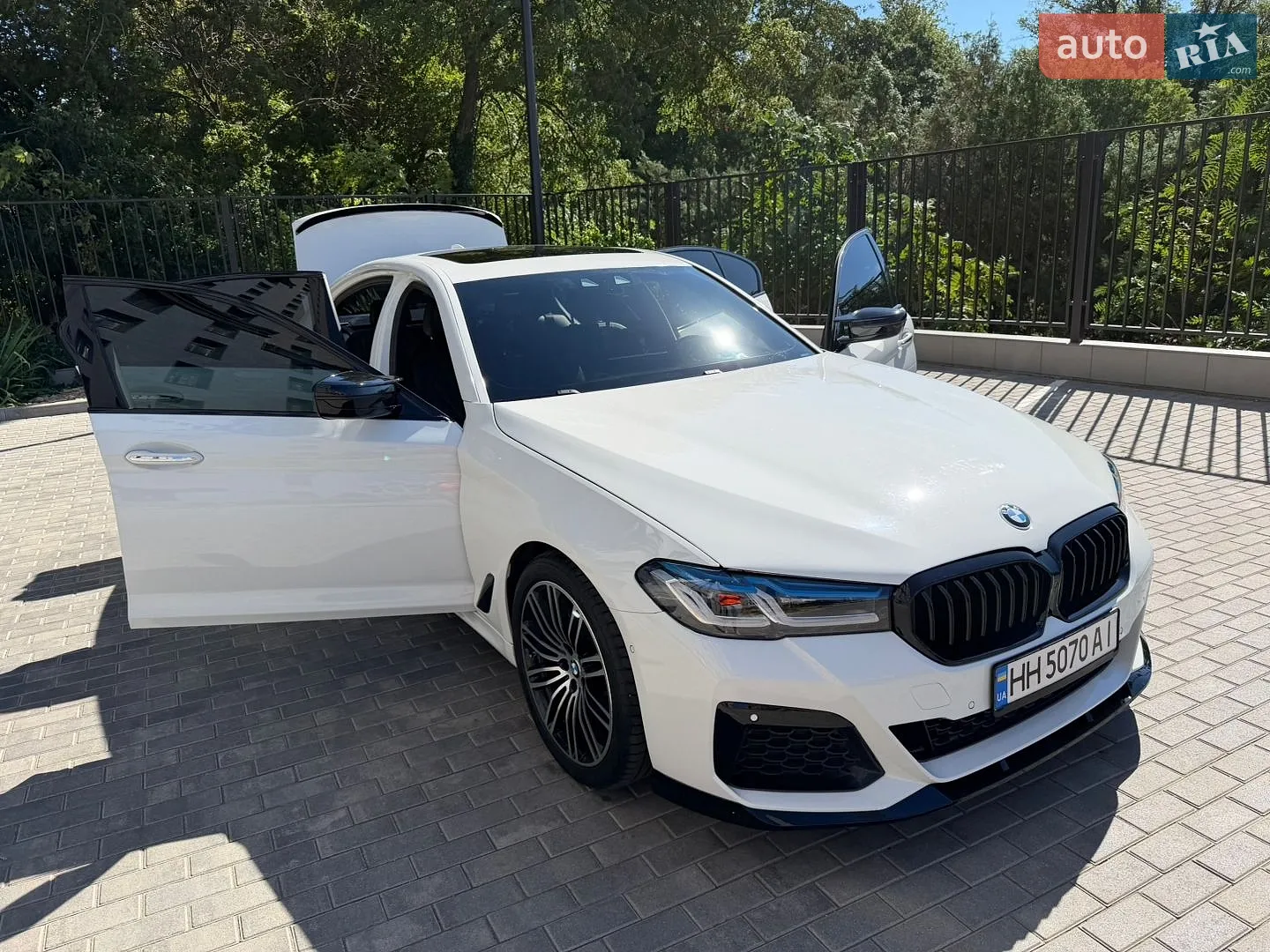 2017 BMW 5er - мініатюра 13