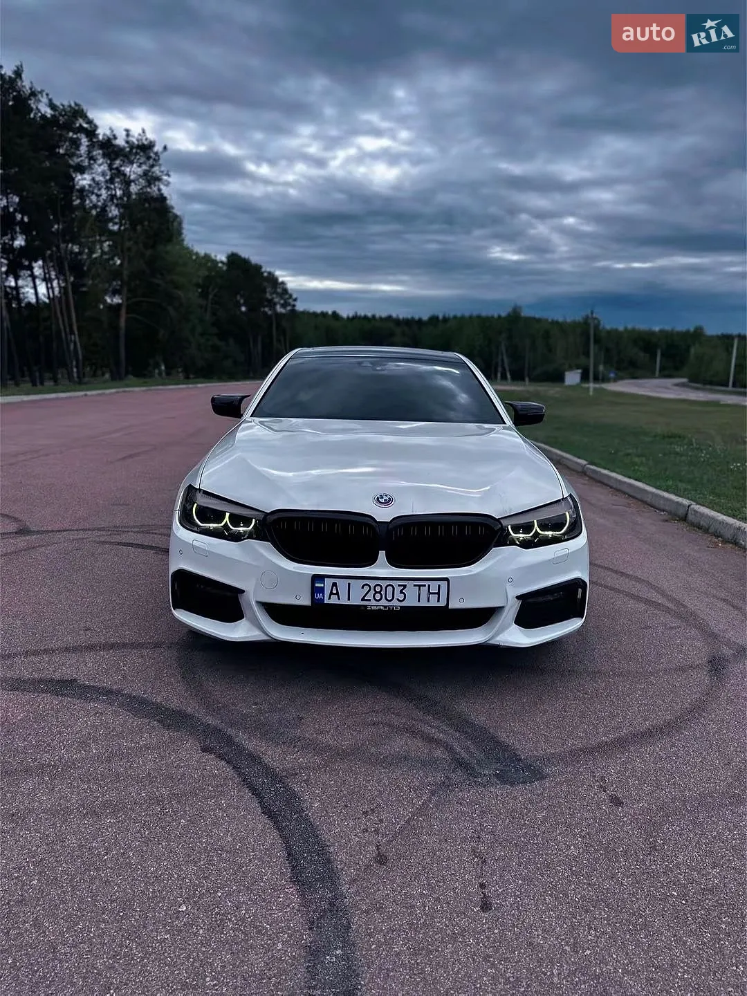 2019 BMW 5er - фото 1