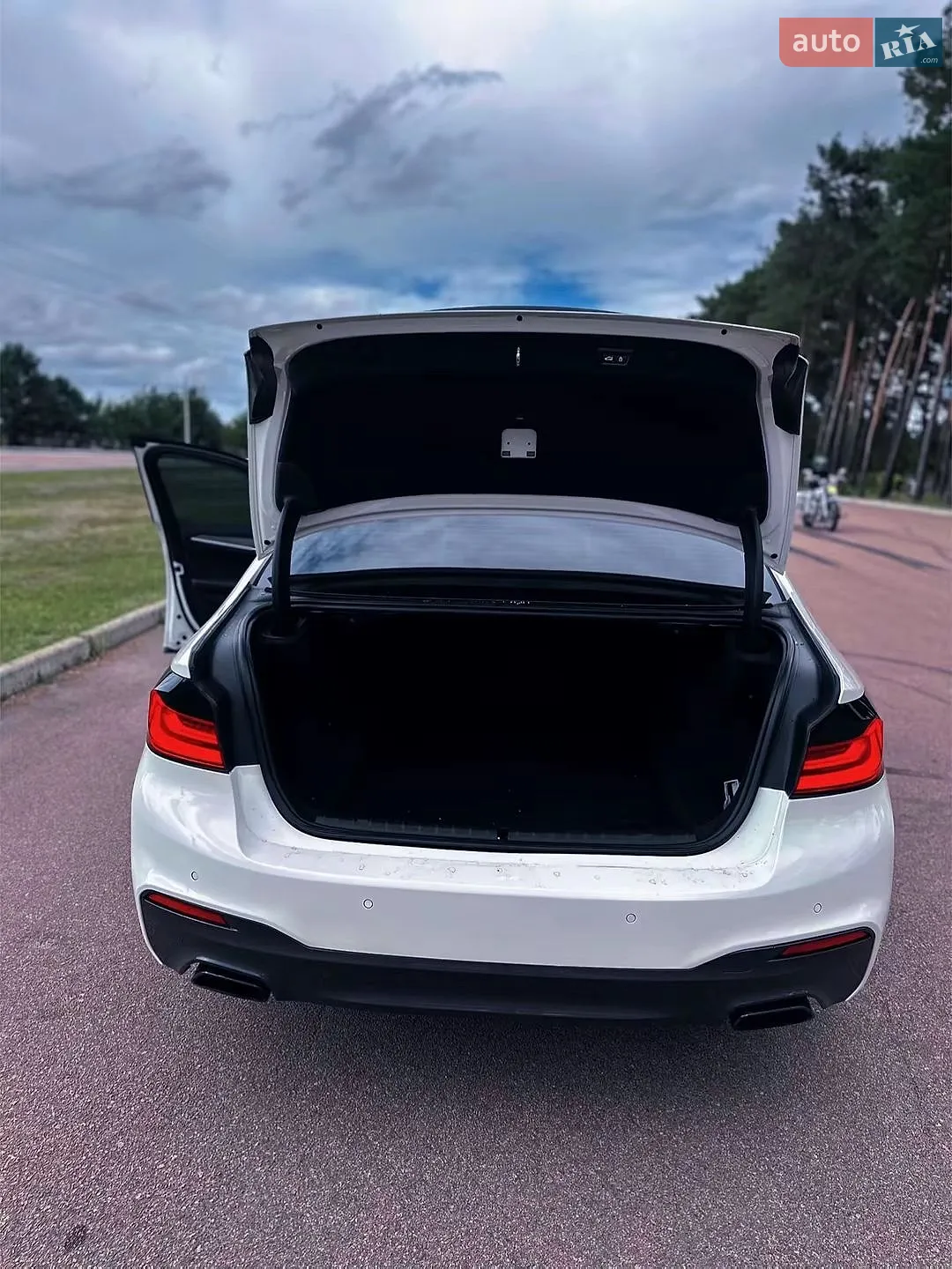 2019 BMW 5er - мініатюра 19