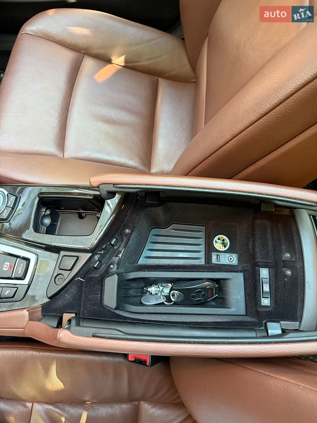 2013 BMW 5er - мініатюра 9
