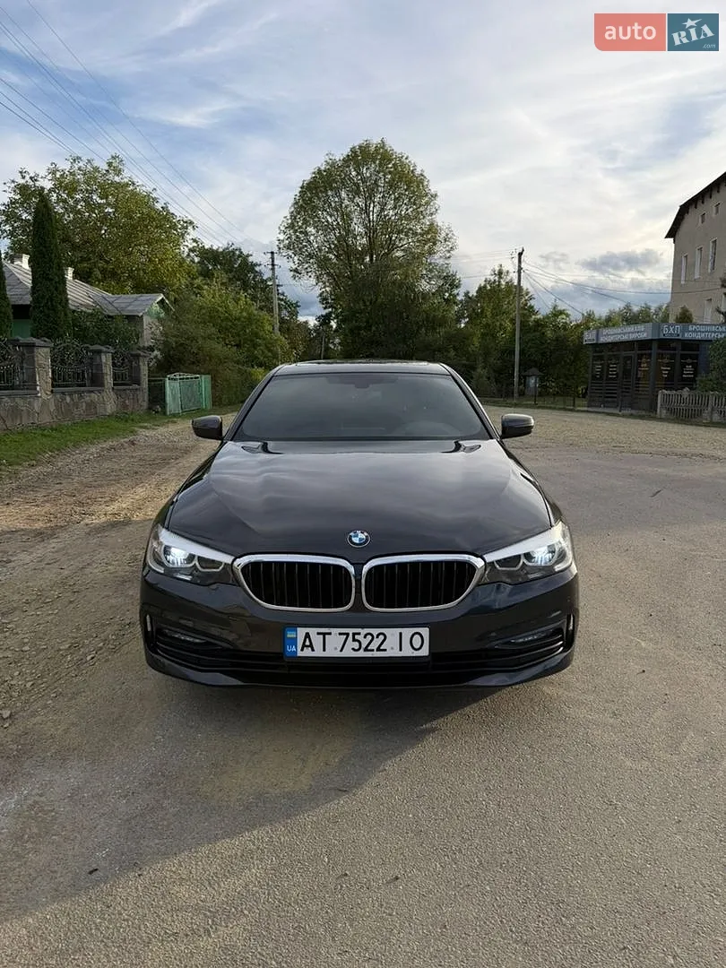 2017 BMW 5er - фото 1