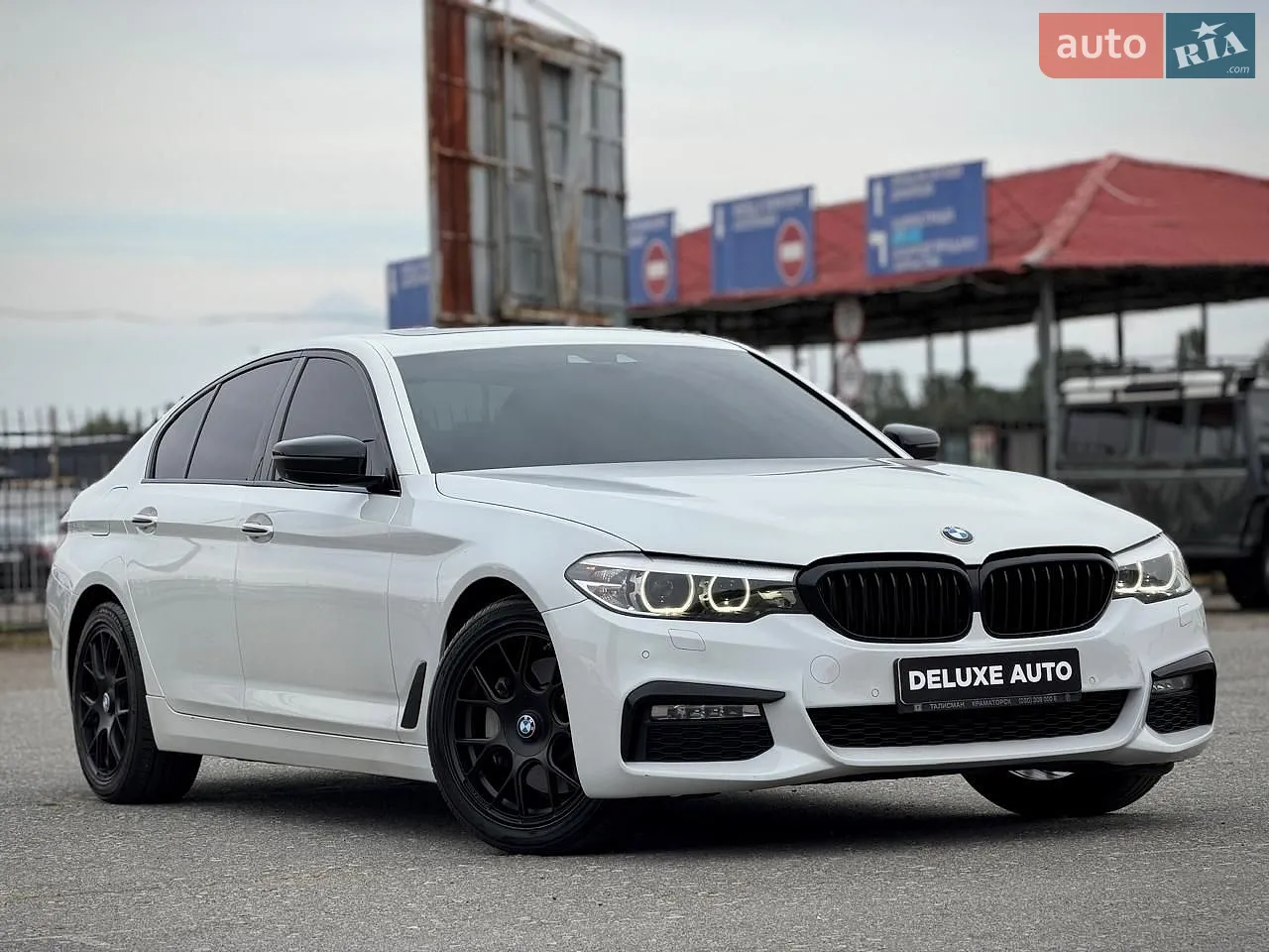 2017 BMW 5er - мініатюра 14