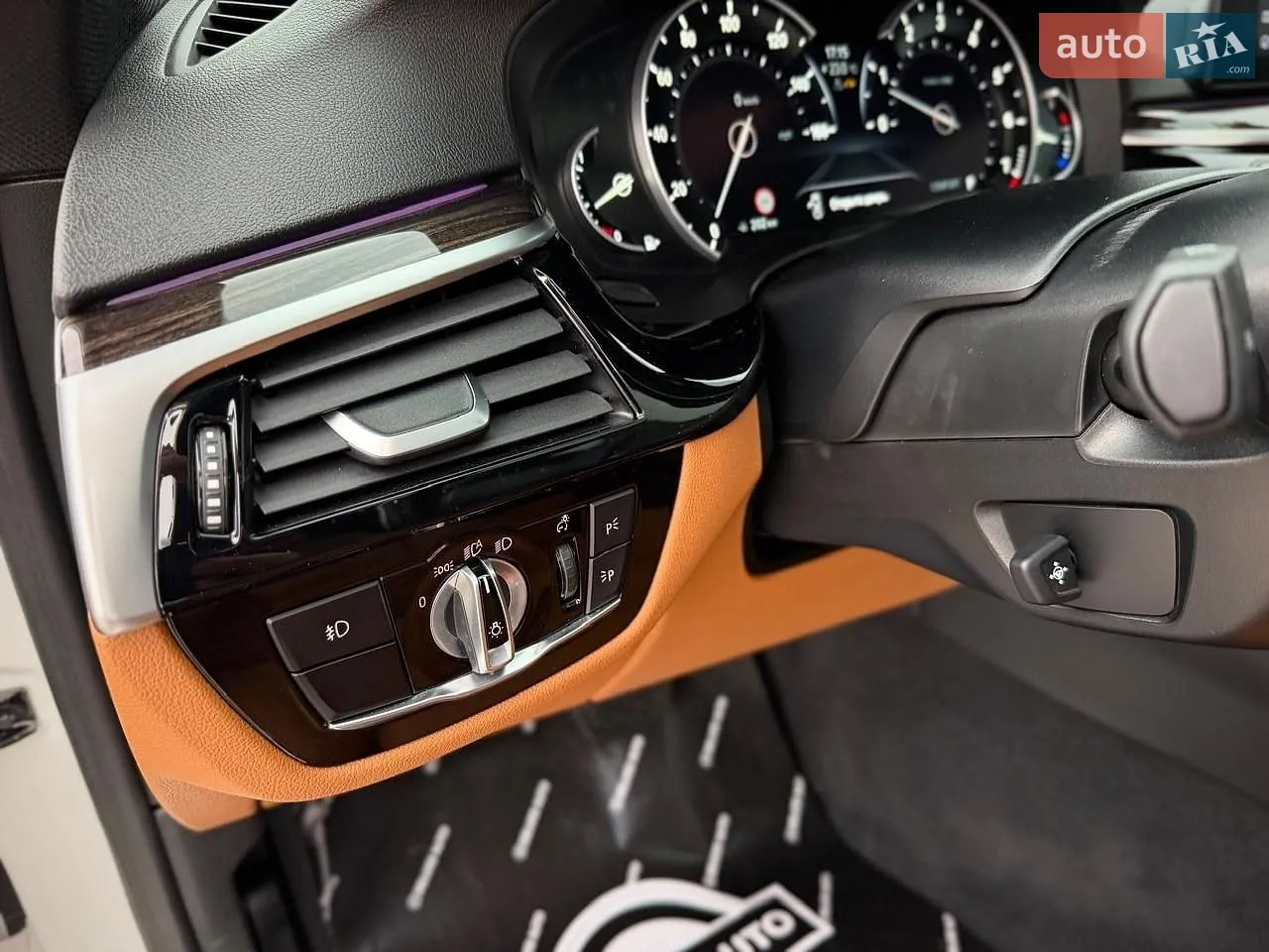 2017 BMW 5er - мініатюра 47