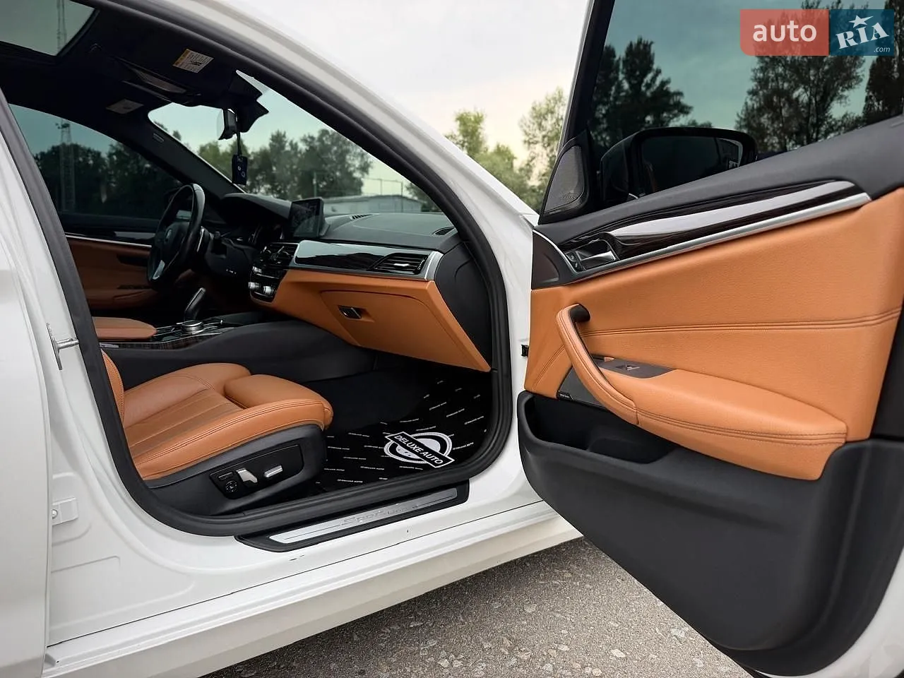2017 BMW 5er - мініатюра 103