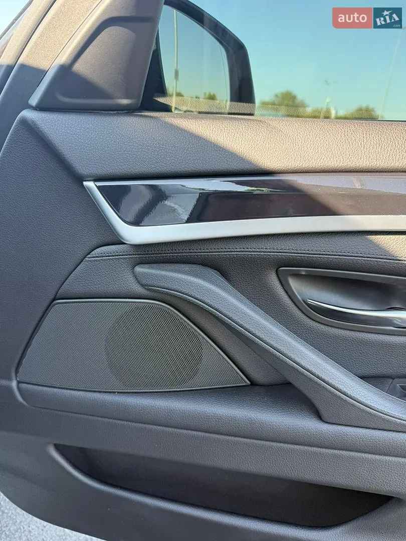 2016 BMW 5er - мініатюра 11