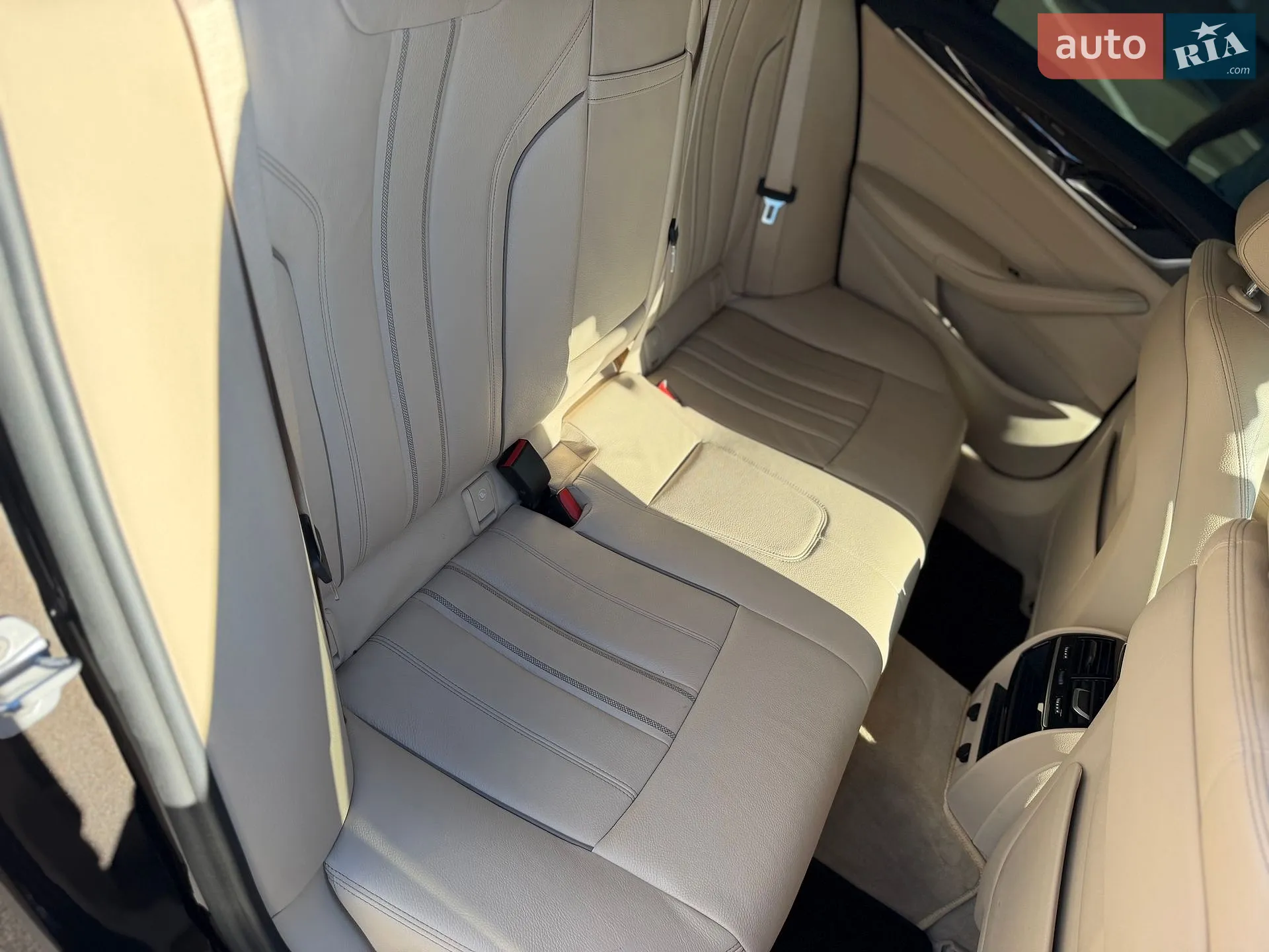 2017 BMW 5er - мініатюра 38