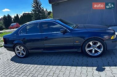 Седан BMW 5 Series 1998 в Черновцах