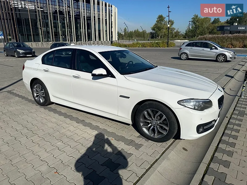 BMW 5 Series 2016